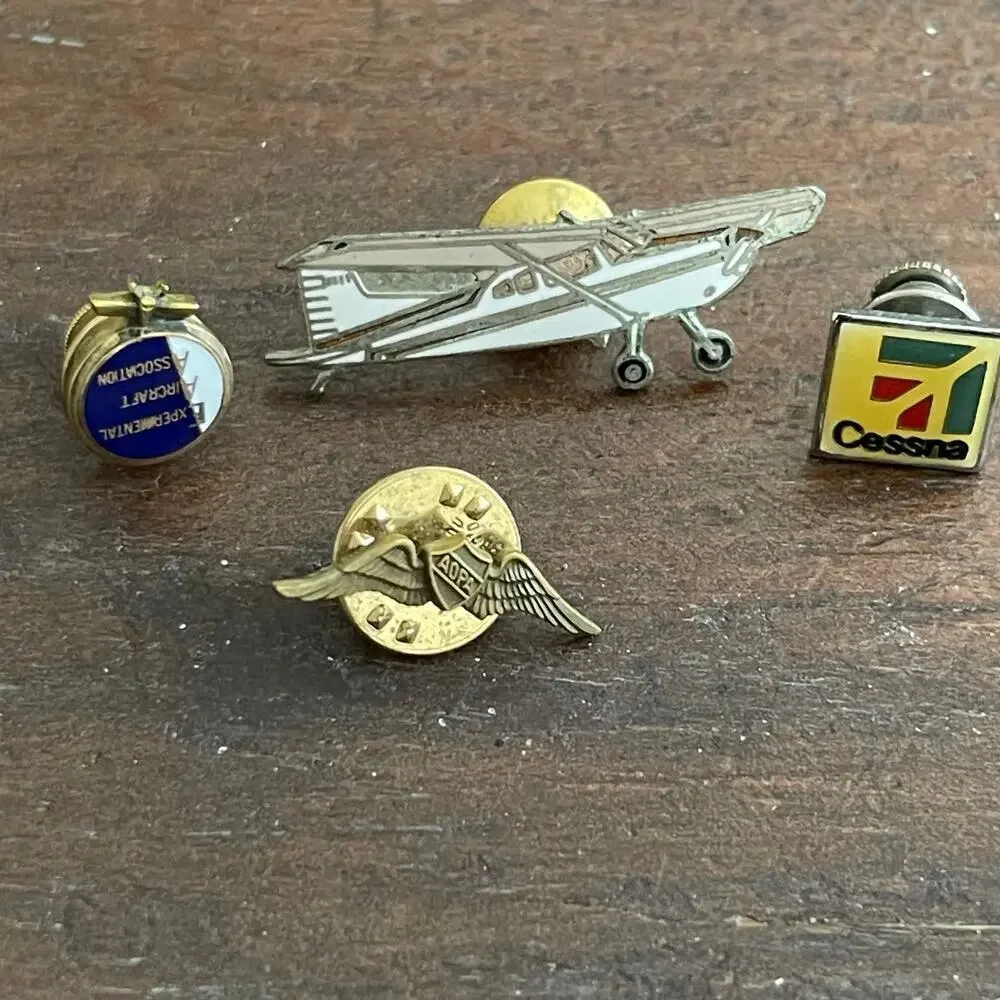 Vintage Aviation Themed Lapel Pins Cessna Aircraft , AOPA Wings Pin